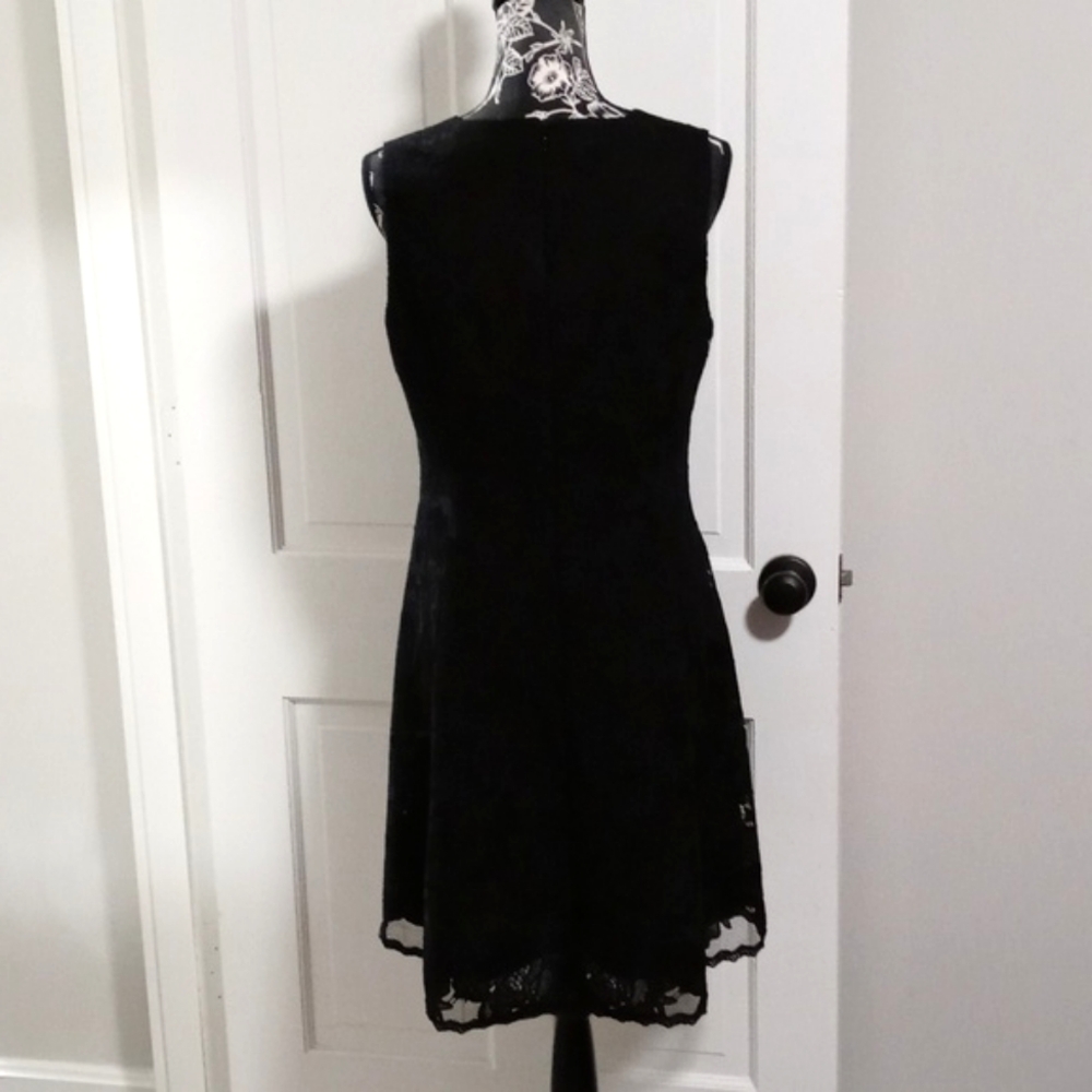 🖤White House Black Market🖤 - Black Fit & Flare Lace Cocktail Dress - Picture 3 of 15